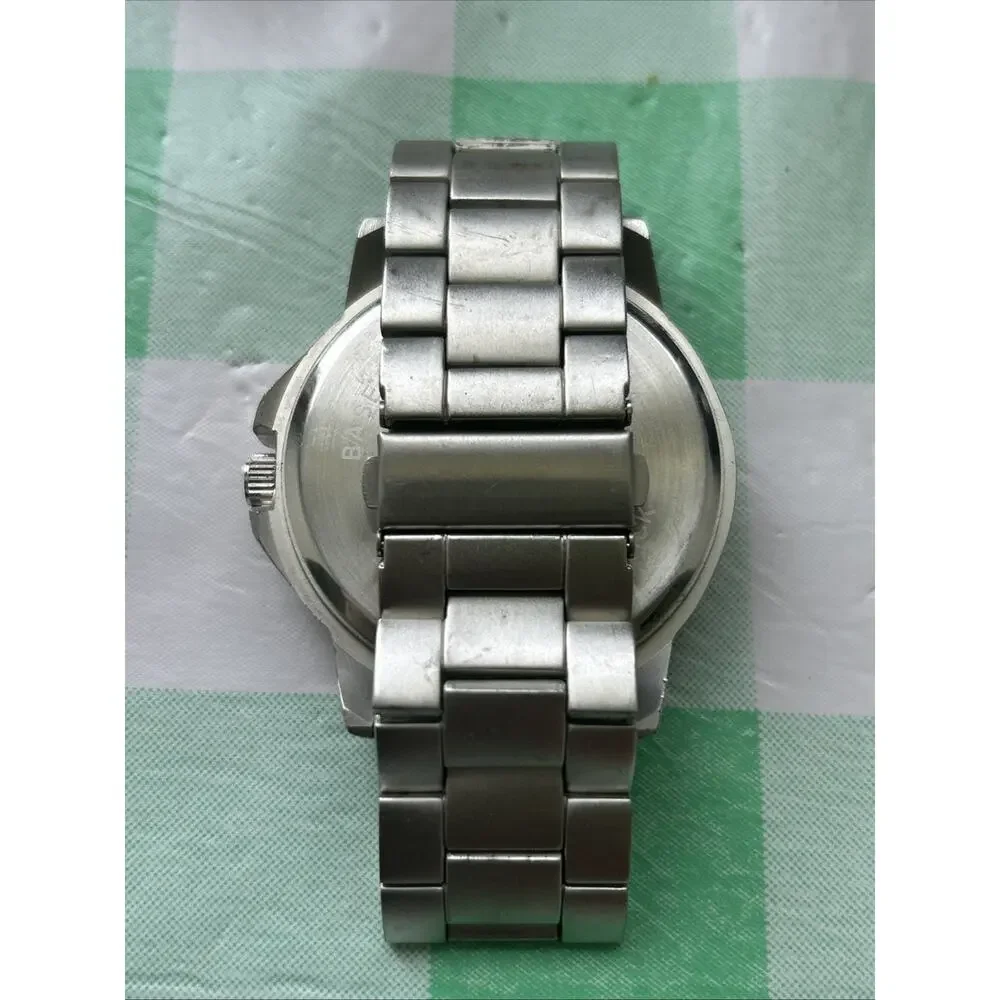 Silver Tone Black Dial Large Men’s Watch